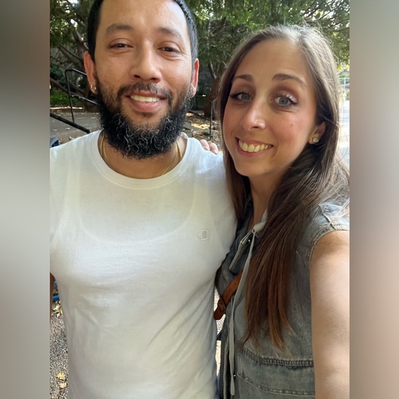 Meet your Posher, Tiffany - Picture 2 of 4